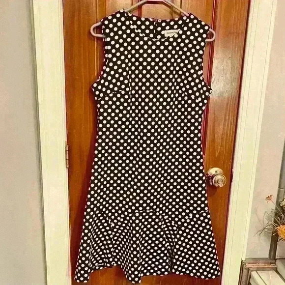 Shelby & Palmer Black and White Polka Dot Midi Dress - Picture 9 of 9